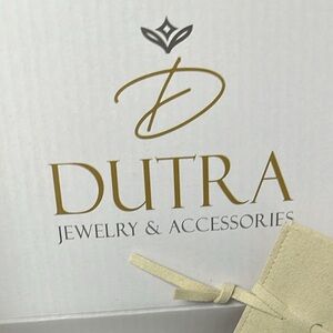 Meet your Posher, Daniela